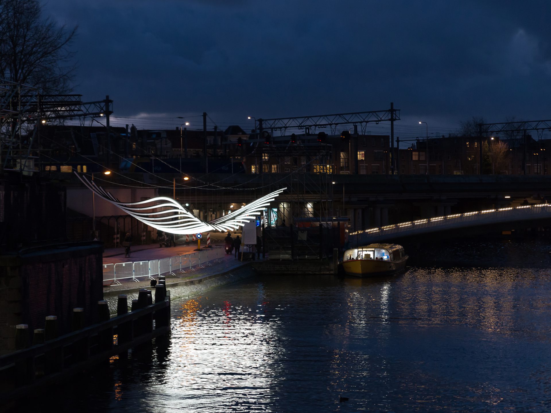 Transmission by Serge Schoemaker Architects Amsterdam Light Festival